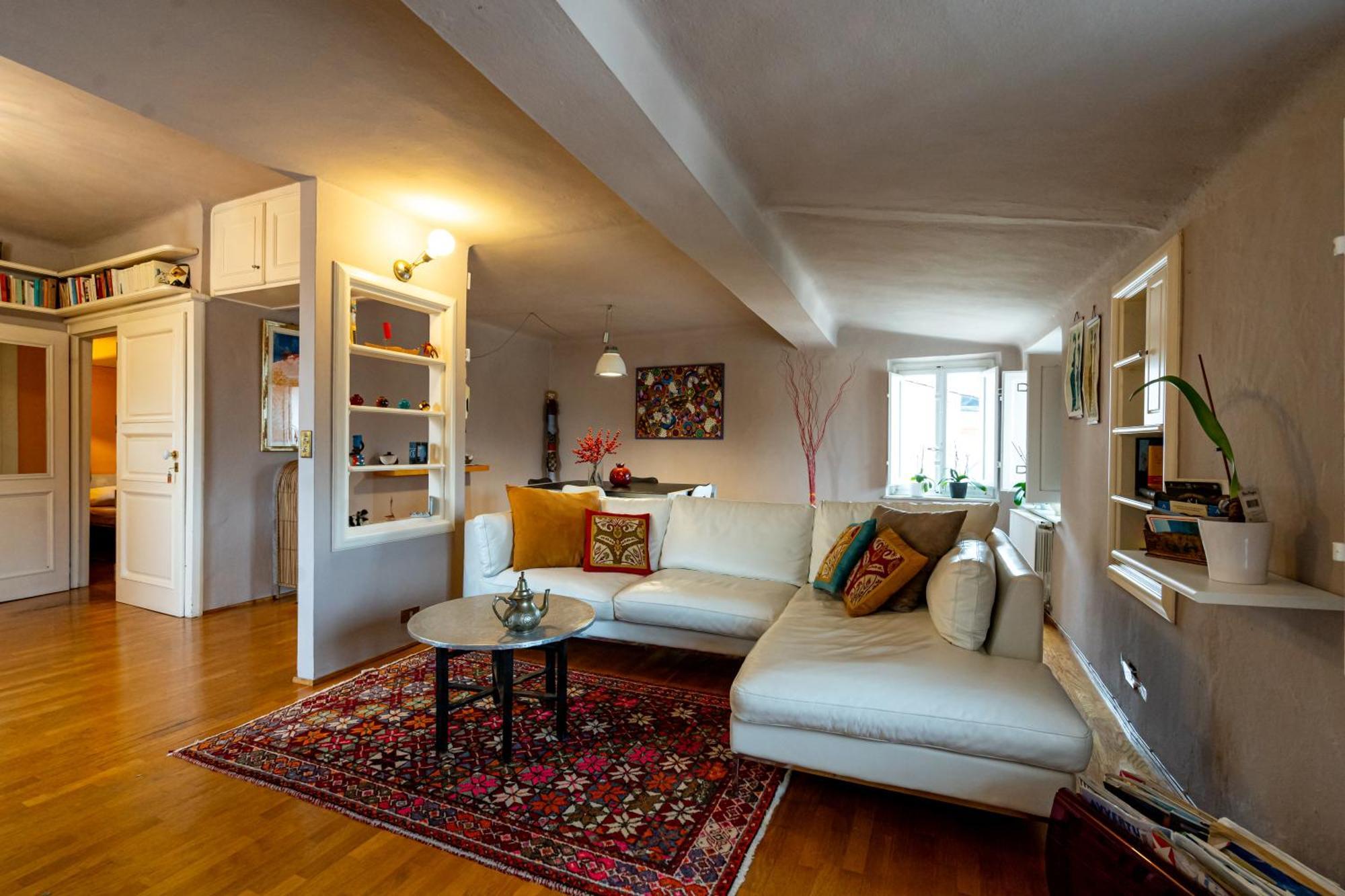 Cozy Apartment With A View On The City Walls Лука Екстериор снимка