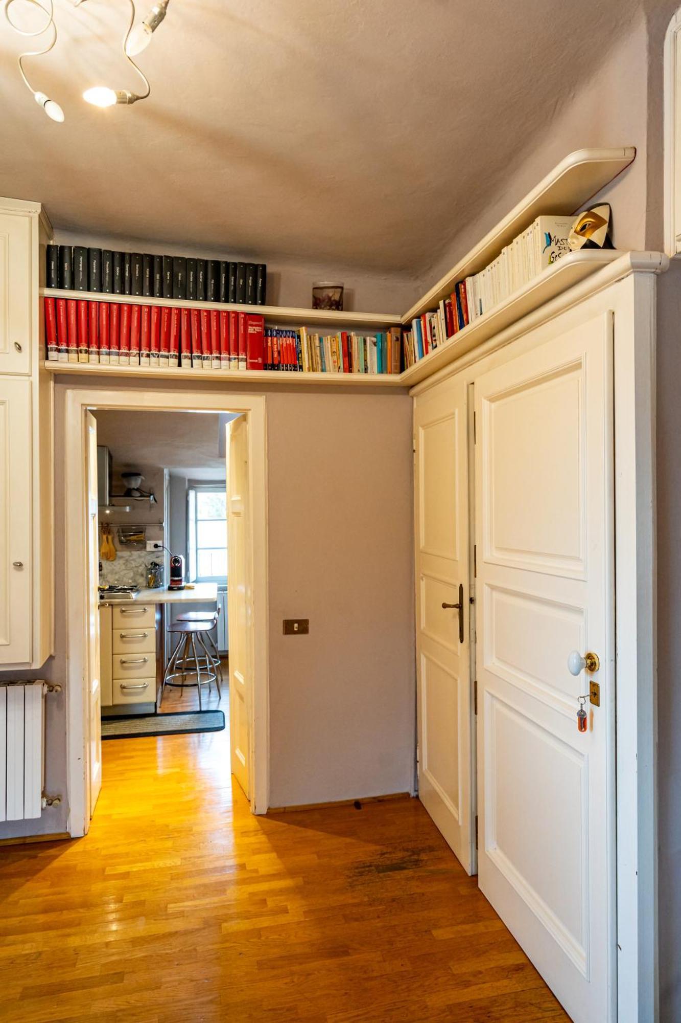 Cozy Apartment With A View On The City Walls Лука Екстериор снимка