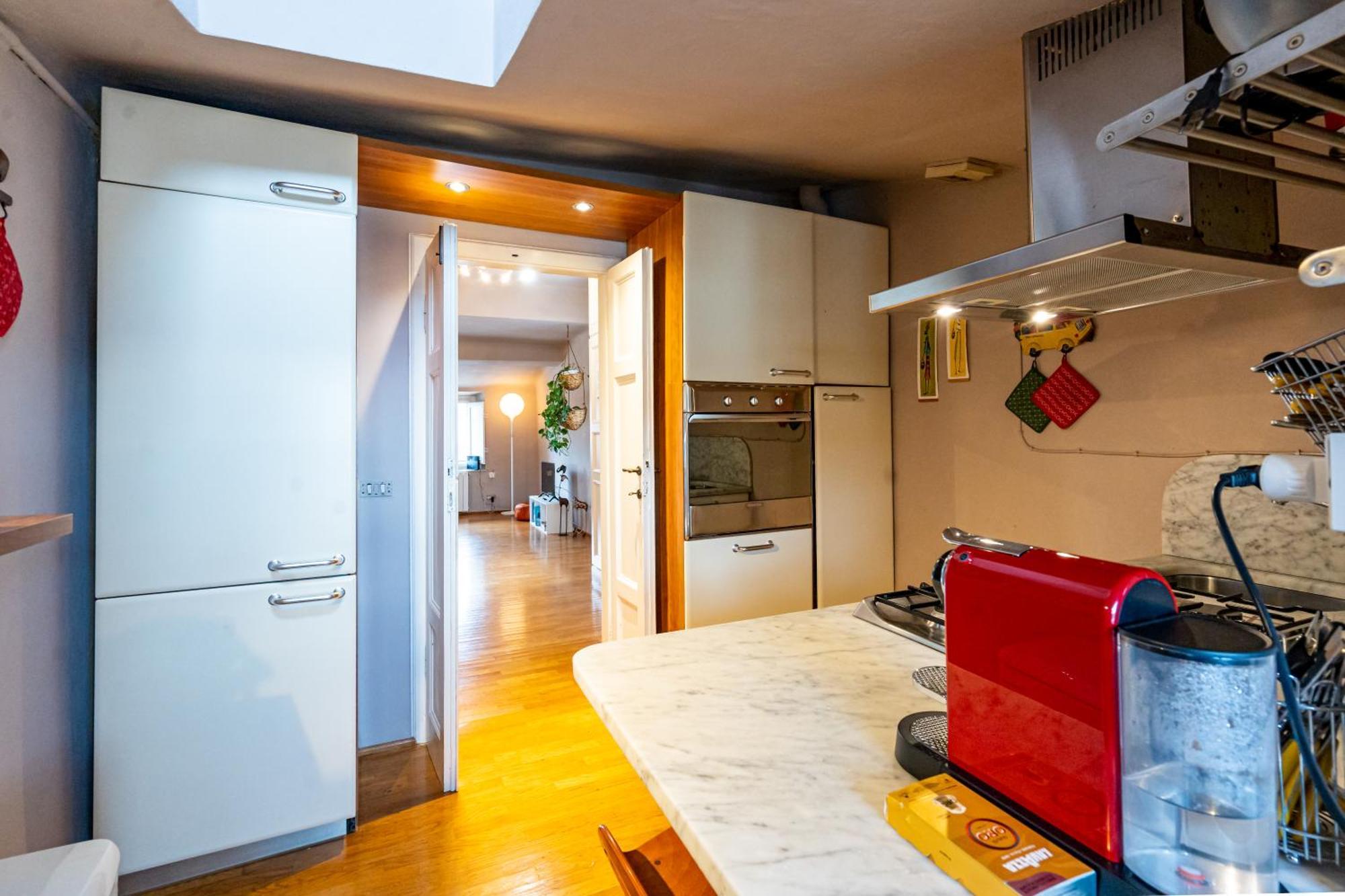 Cozy Apartment With A View On The City Walls Лука Екстериор снимка